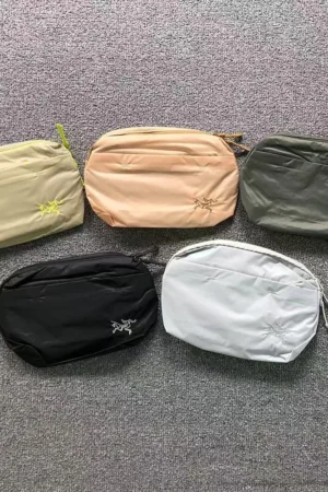 ARC’TERYX Black & Pink Travel Pouch Pack back
